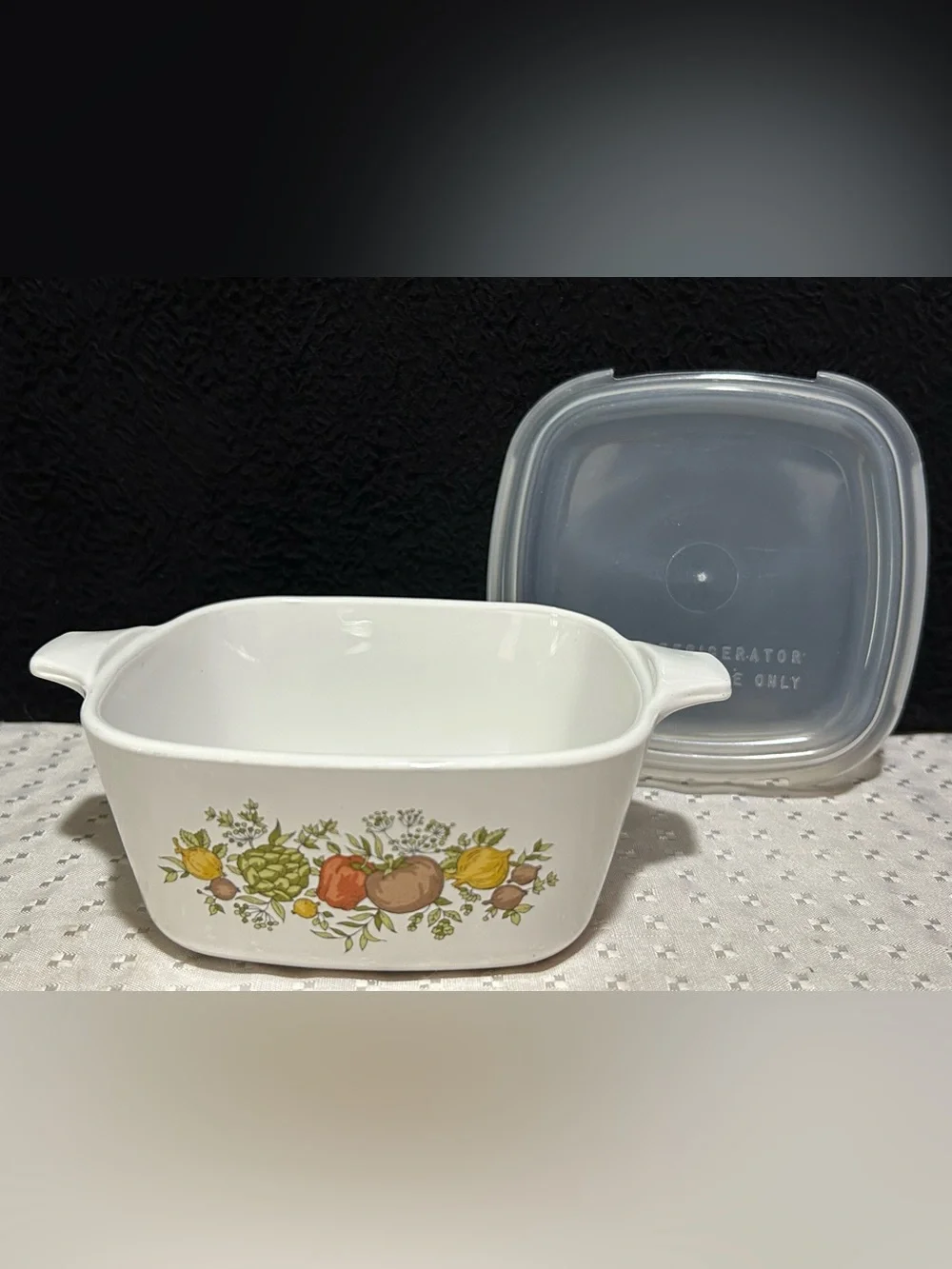 Corning Ware Vintage Spice of Life P-43-B 2 3/4  cup  Casserole W/ Plastic Lid